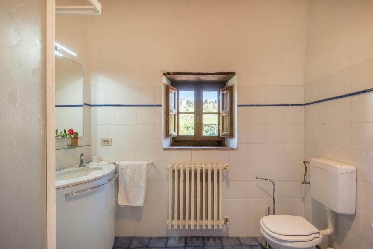 Agriturismo La Ferrozzola Castellina in Chianti Bagian luar foto
