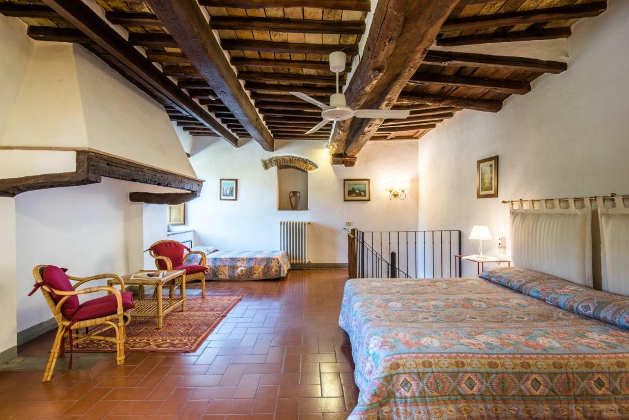 Agriturismo La Ferrozzola Castellina in Chianti Bagian luar foto