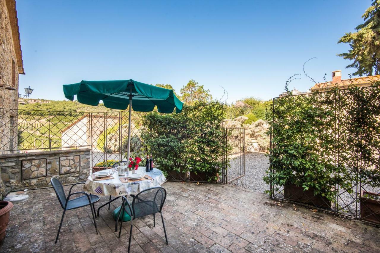 Agriturismo La Ferrozzola Castellina in Chianti Bagian luar foto